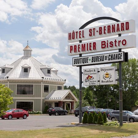Hotel St-Bernard Saint-Bernard-de-Lacolle Exterior photo